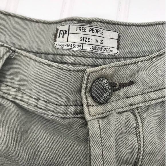 Free People Gray Distressed Denim Cut Off Jean Shorts 27 Button Fly - Picture 4 of 8